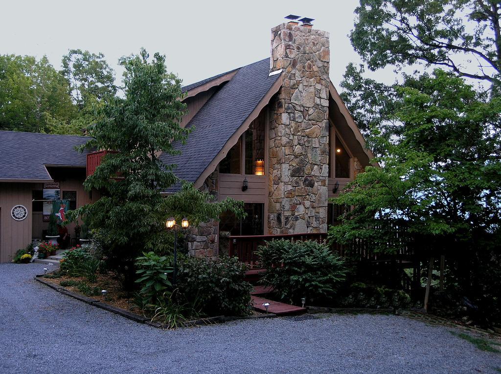 The Foxtrot Bed And Breakfast Gatlinburg Extérieur photo